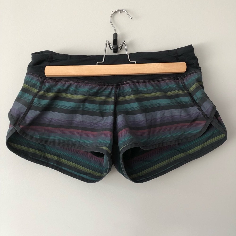 lululemon SPEED UP SHORT size 4